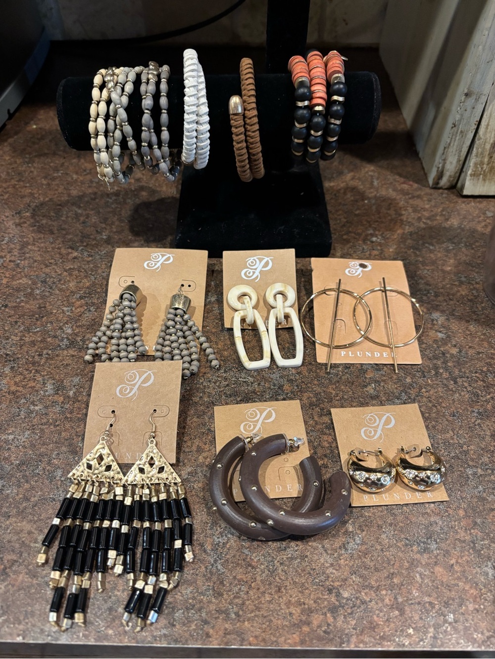 🐝Plunder Mixed earrings and bracelets New